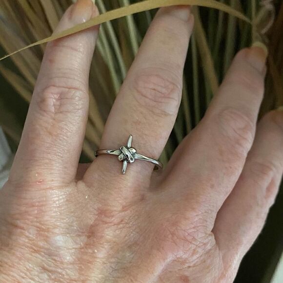 Stainless Steel Oxidized Cross Minimalist Faith Ring Size 6,9 - Picture 3 of 3